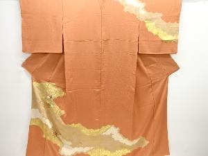 絞り逆雲取りに源氏車・草花模様刺繍訪問着